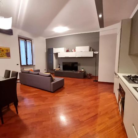 La Casa Di Cris - Milano, Appartamento Zona Sempione Milão Exterior foto